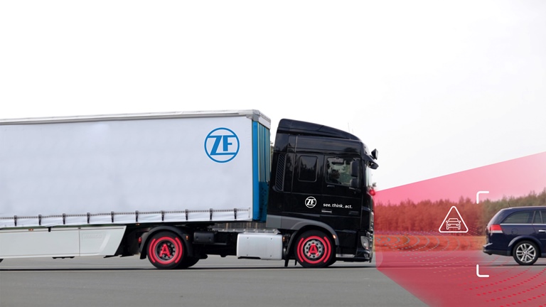 ZF lancia in Cina il suo sistema più avanzato per la frenata di emergenza di veicoli commerciali e industriali
